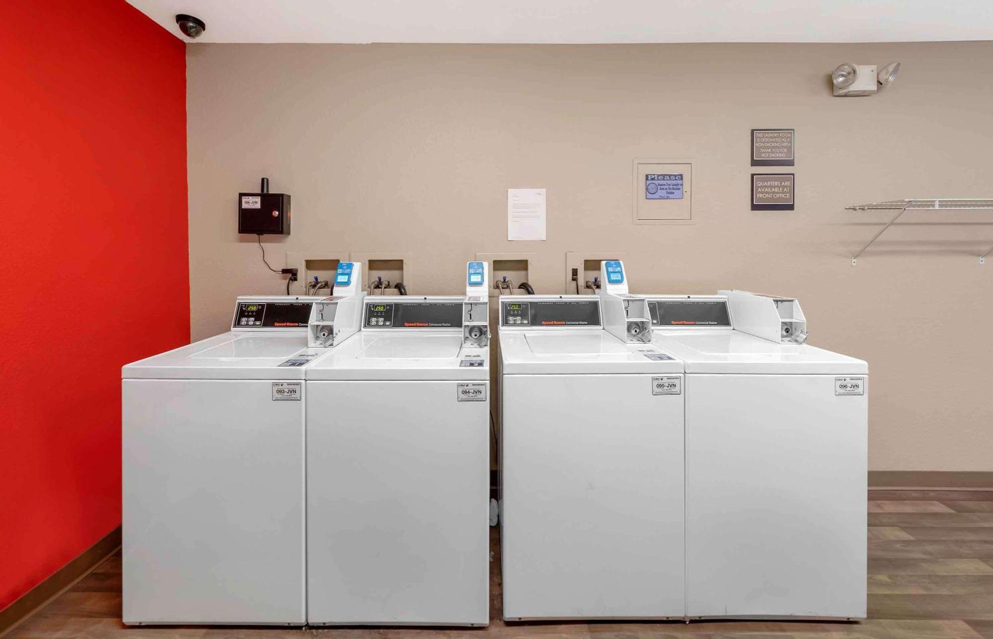 Extended Stay America Suites - Los Angeles - Chino Valley Esterno foto